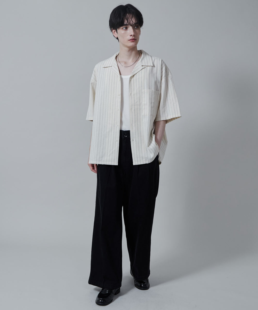 オフホワイト モデル：180cm L着用