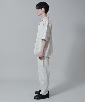 オフホワイト モデル：180cm L着用