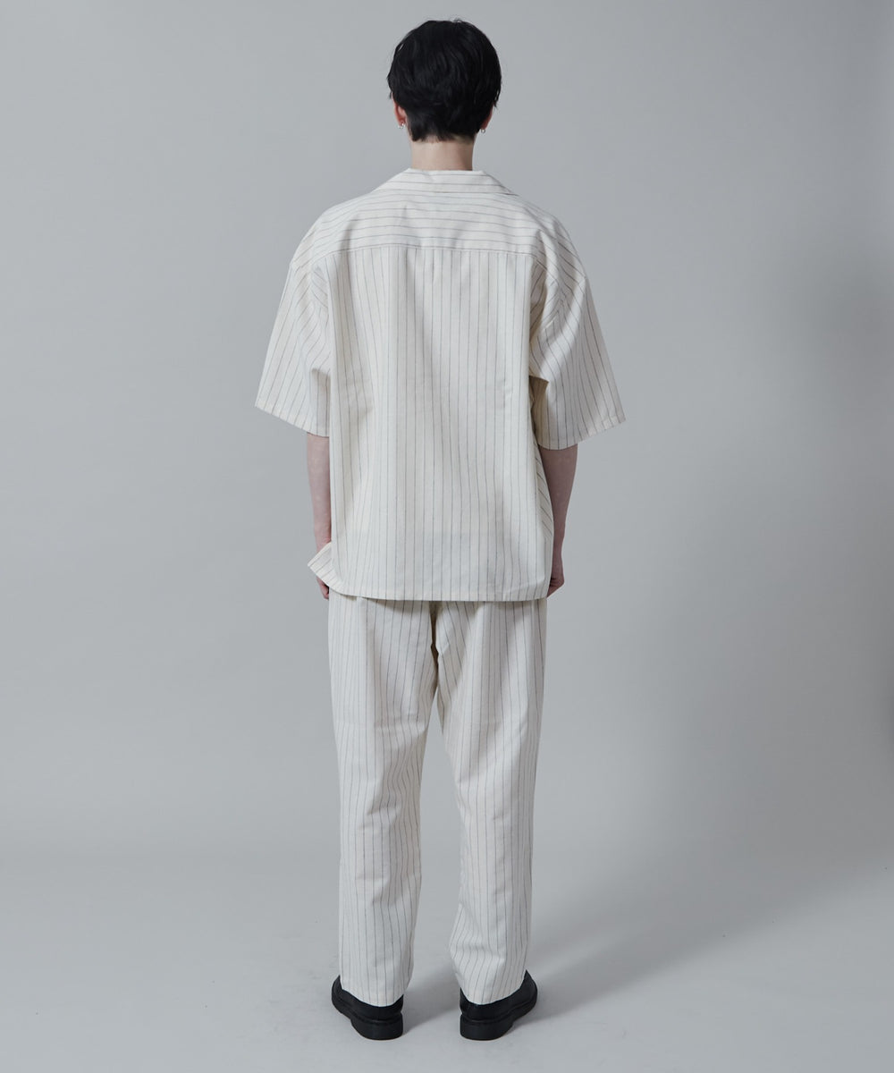 オフホワイト モデル：180cm L着用