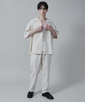 オフホワイト モデル：180cm L着用