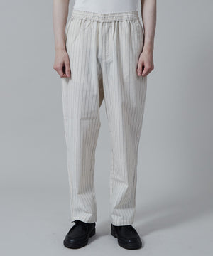 オフホワイト モデル：180cm L着用