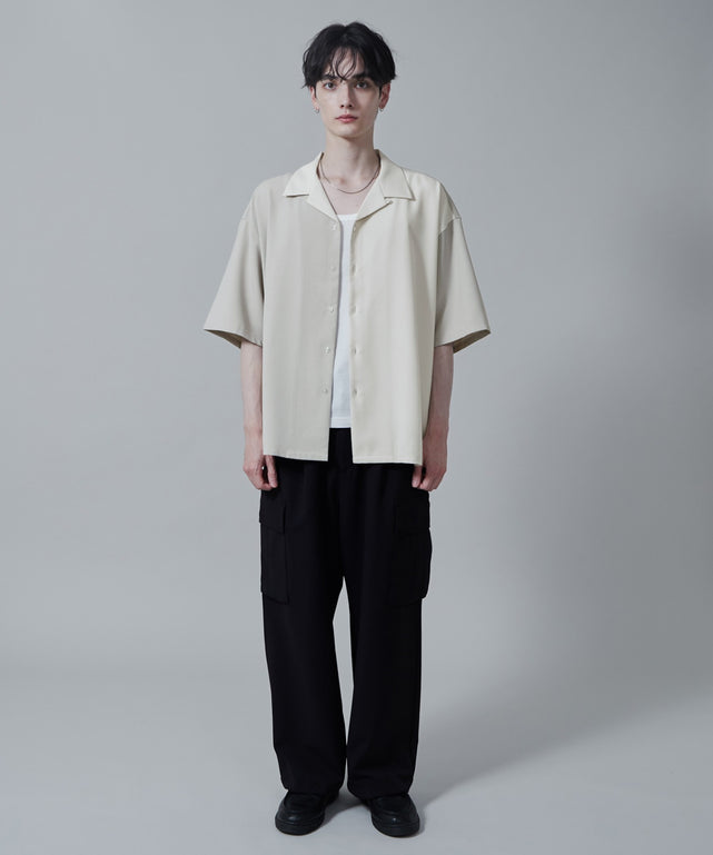 ベージュ モデル：180cm L着用