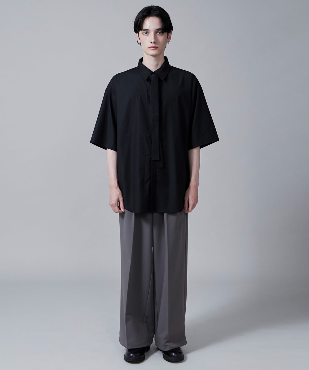 ブラック モデル：180cm L着用