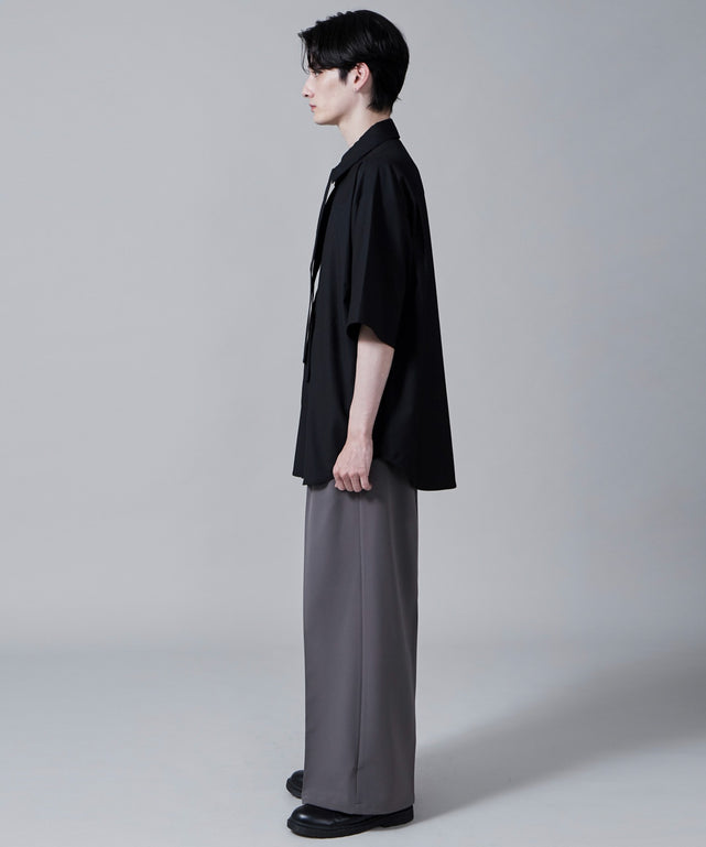 ブラック モデル：180cm L着用