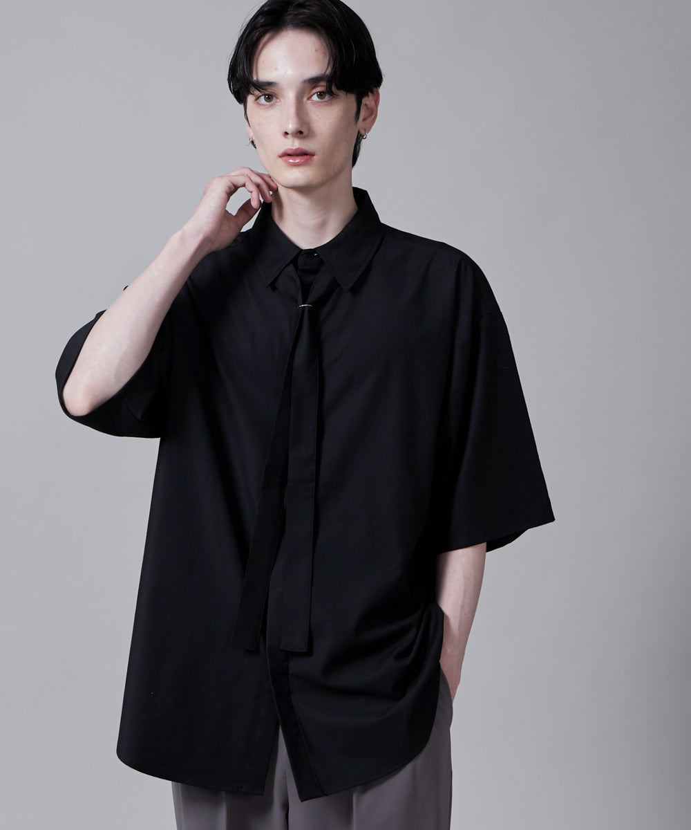 ブラック モデル：180cm L着用