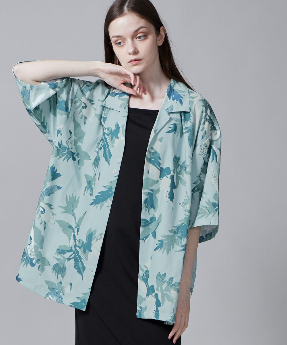 サックス モデル：173cm L着用