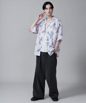 ピンク モデル：180cm L着用