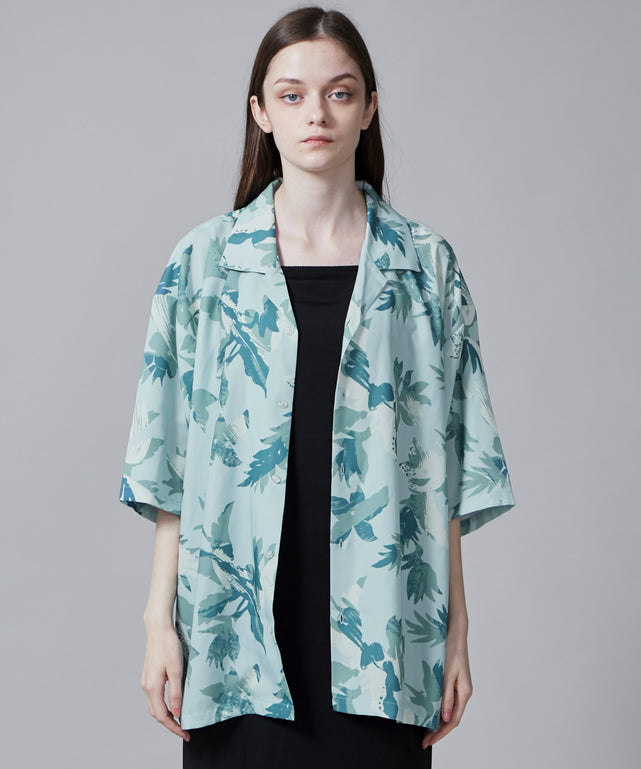 サックス モデル：173cm L着用