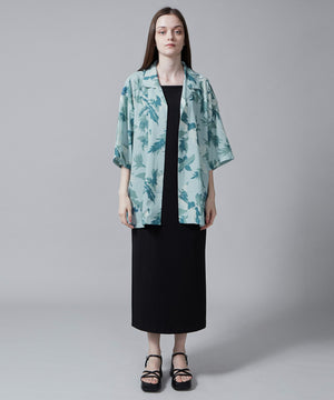 サックス モデル：173cm L着用