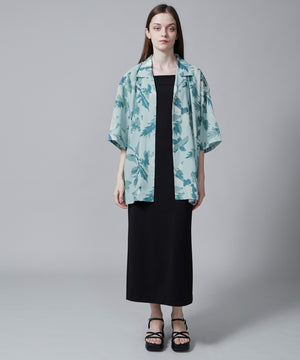 サックス モデル：173cm L着用