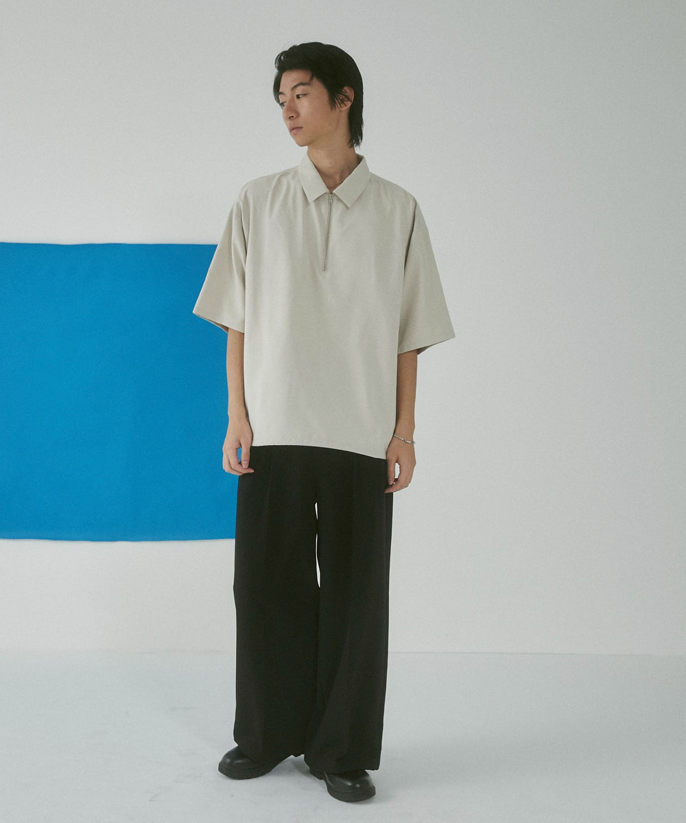 Lベージュ モデル：180cm L着用