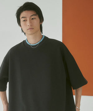 Dグレー モデル：180cm L着用