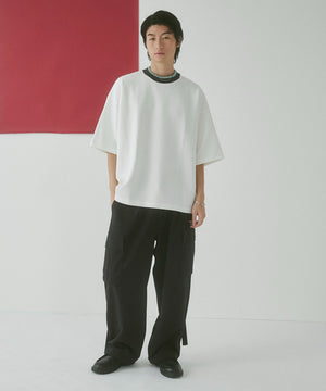 ホワイト モデル：180cm L着用