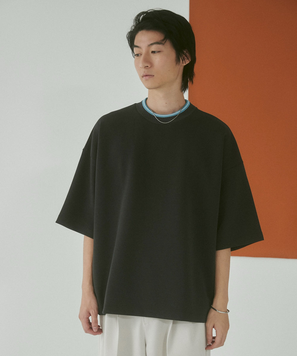 Dグレー モデル：180cm L着用