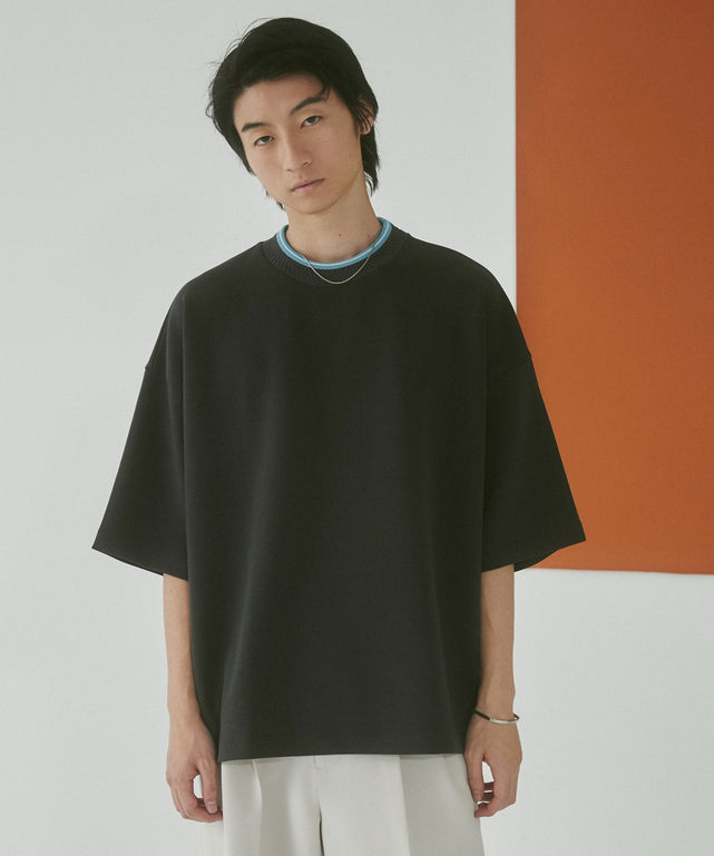 Dグレー モデル：180cm L着用