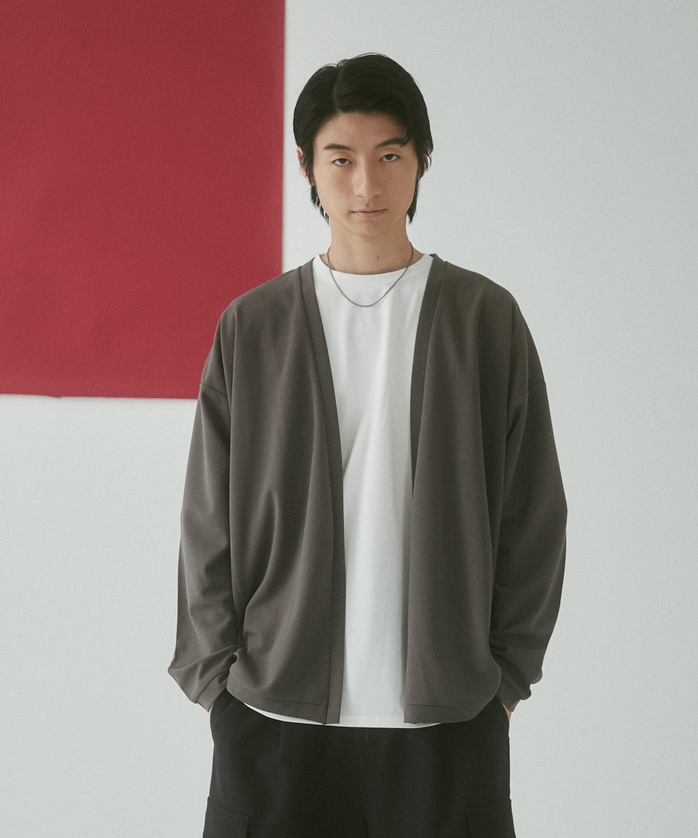 Dグレー モデル：180cm L着用