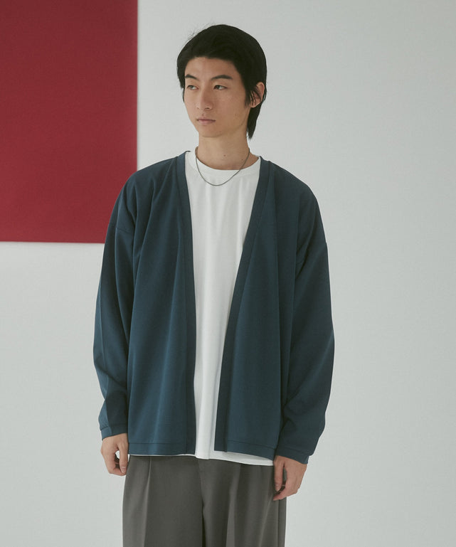 ブルー モデル：180cm L着用