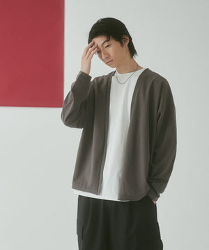 Dグレー モデル：180cm L着用