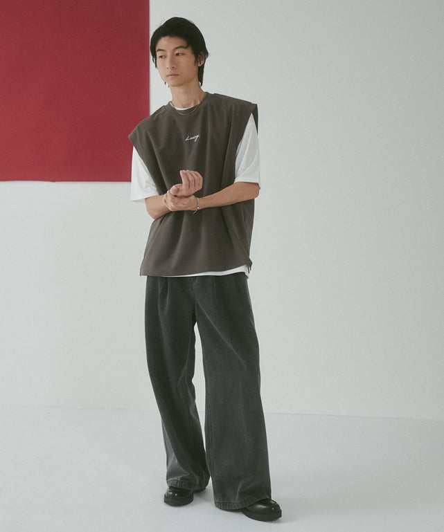 Dグレー モデル：180cm L着用