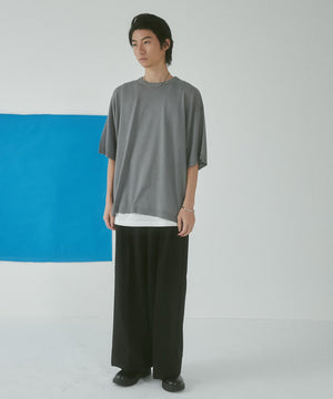 Lグレー モデル：180cm L着用