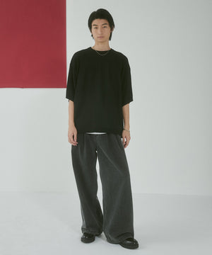 ブラック モデル：180cm L着用