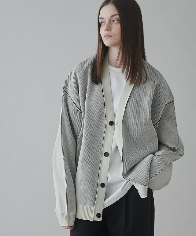 ホワイト モデル：173cm L着用