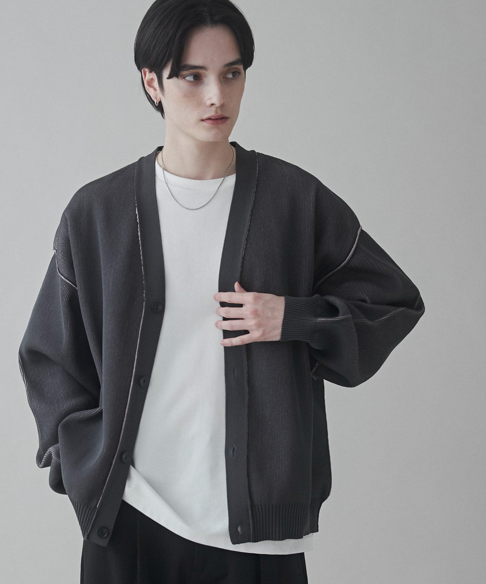 Dグレー モデル：180cm L着用