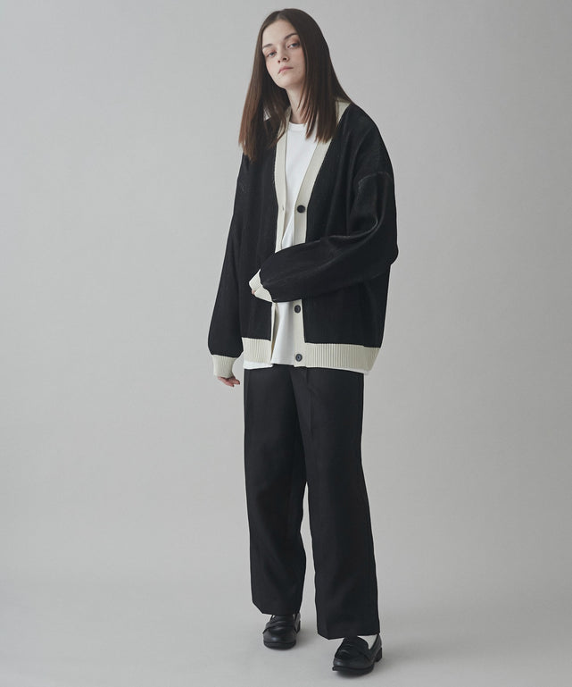 ホワイト モデル：173cm L着用