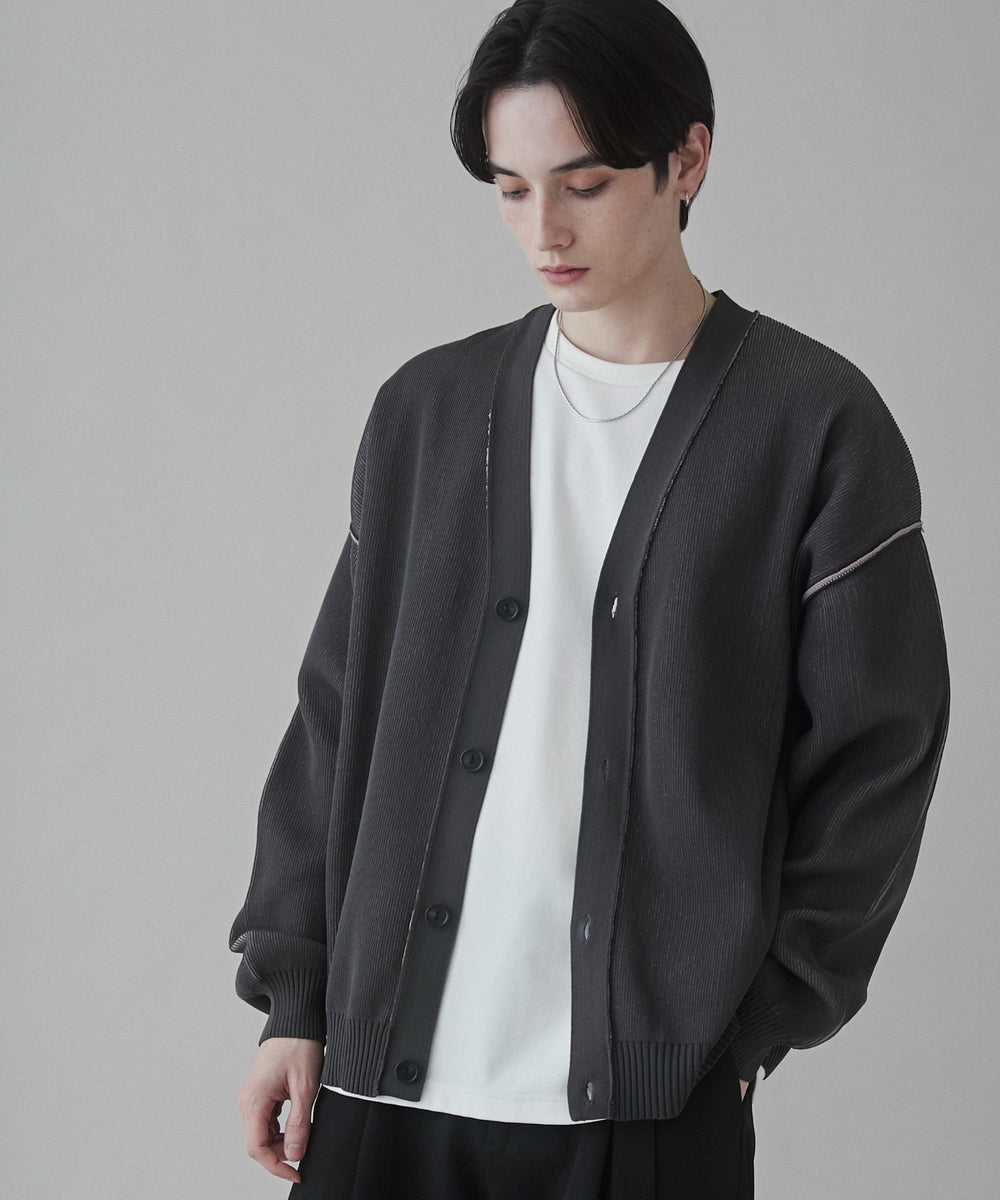 Dグレー モデル：180cm L着用