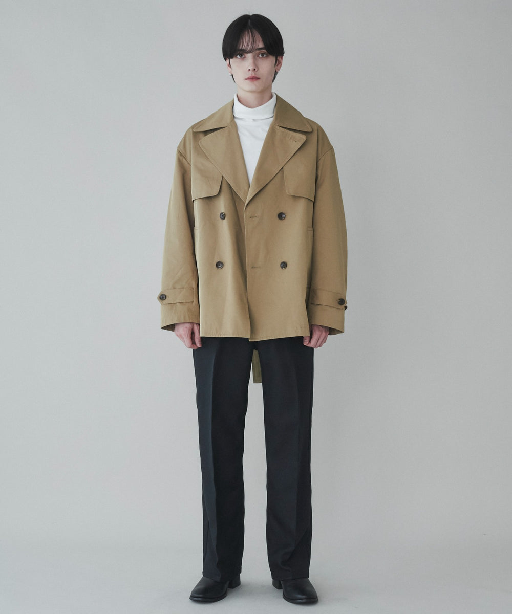 ベージュ モデル：180cm L着用