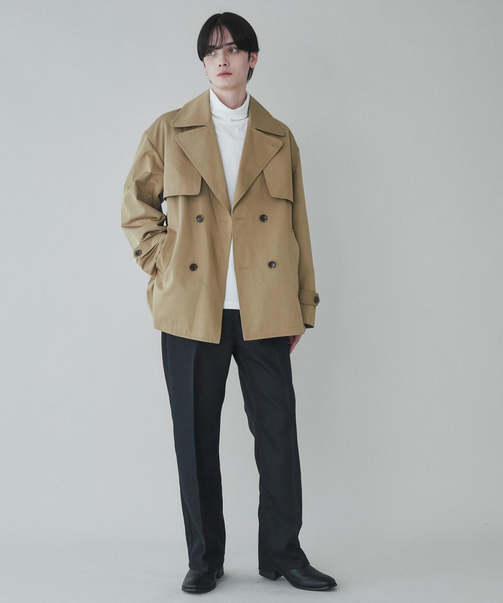 ベージュ モデル：180cm L着用