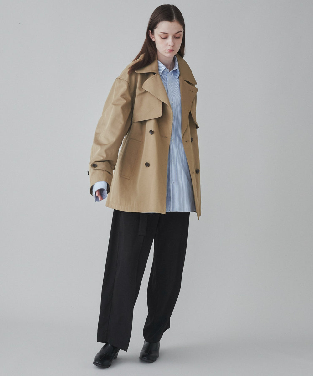 ホワイト モデル：173cm L着用