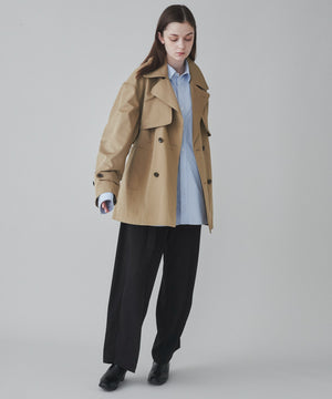 ホワイト モデル：173cm L着用