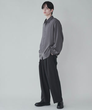 ホワイト モデル：180cm L着用