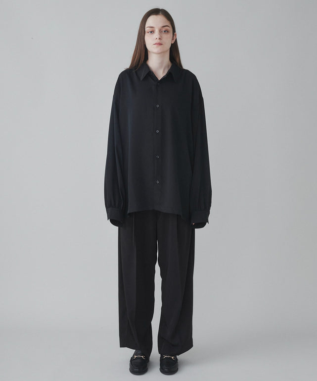 ブラック モデル：173cm L着用