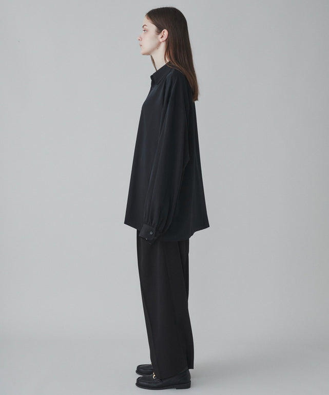 ブラック モデル：173cm L着用