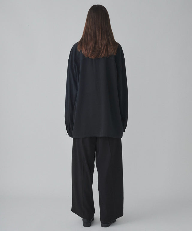 ブラック モデル：173cm L着用