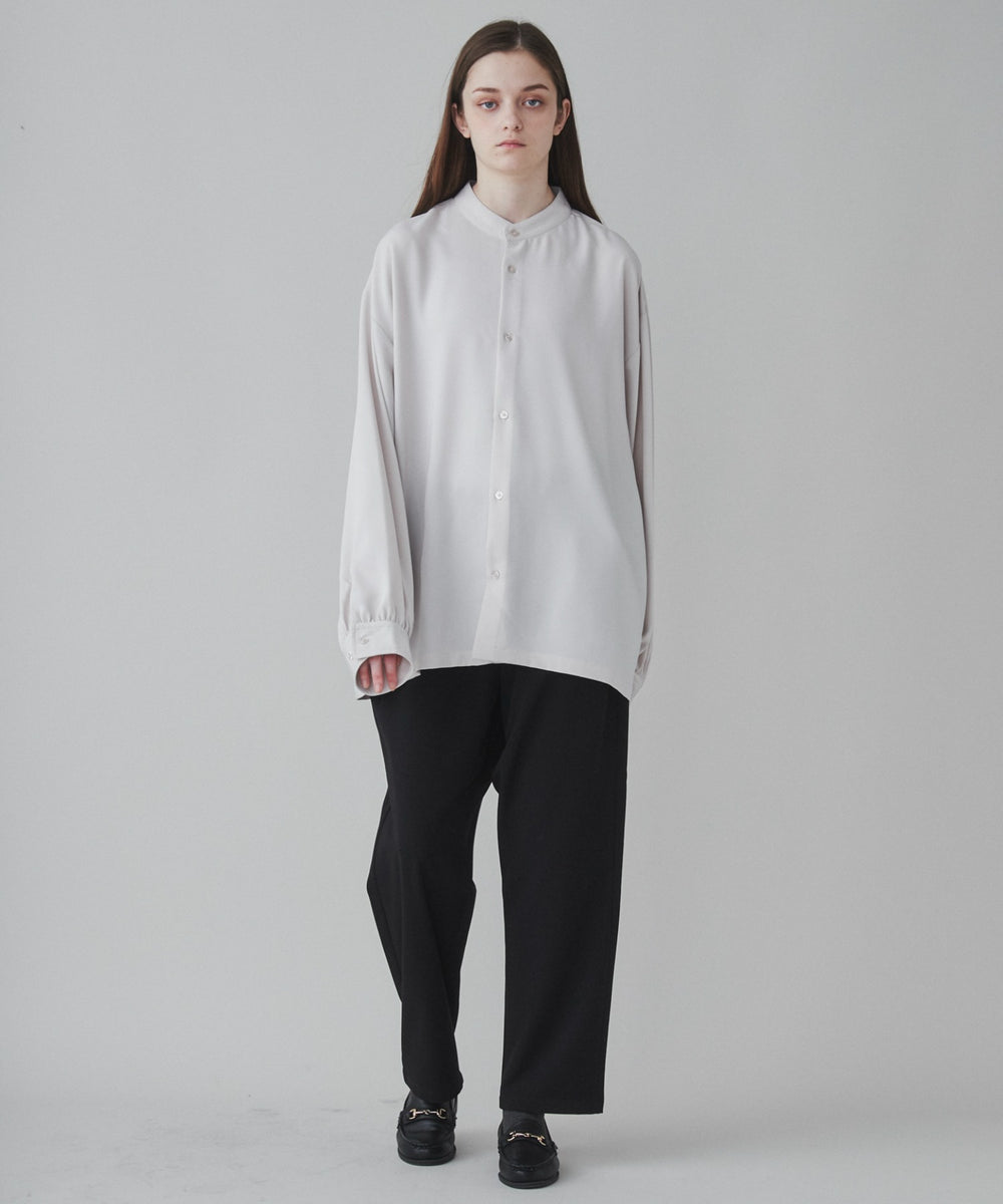 Lベージュ モデル：173cm L着用