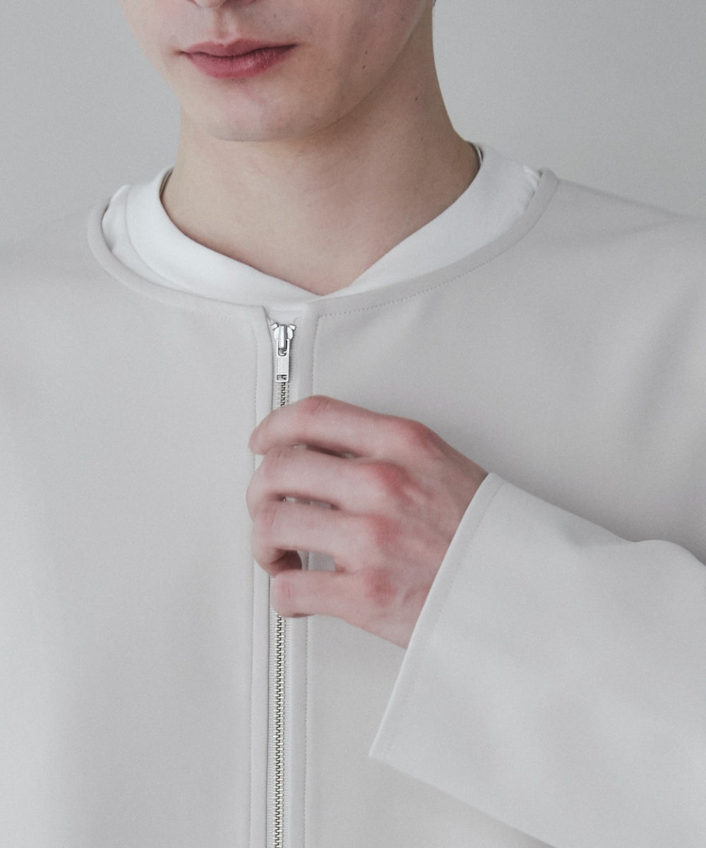 トロミノーカラーブルゾン