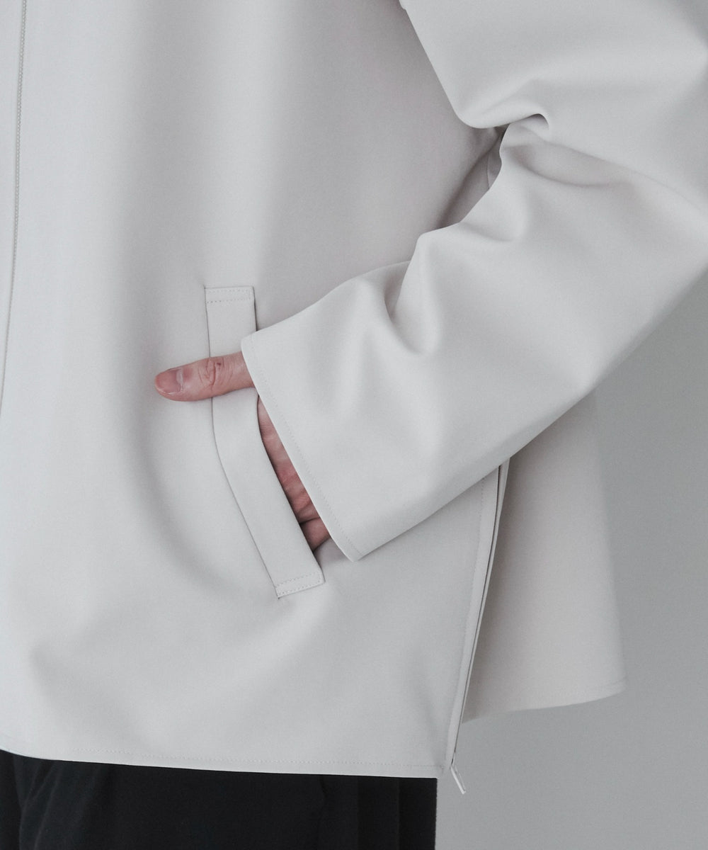 トロミノーカラーブルゾン