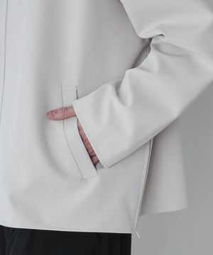 トロミノーカラーブルゾン