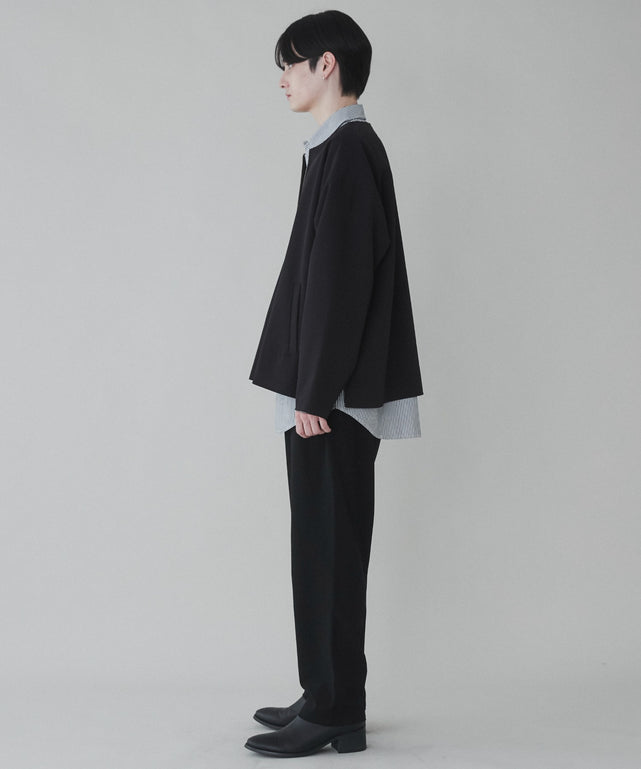 ブラック モデル：180cm L着用