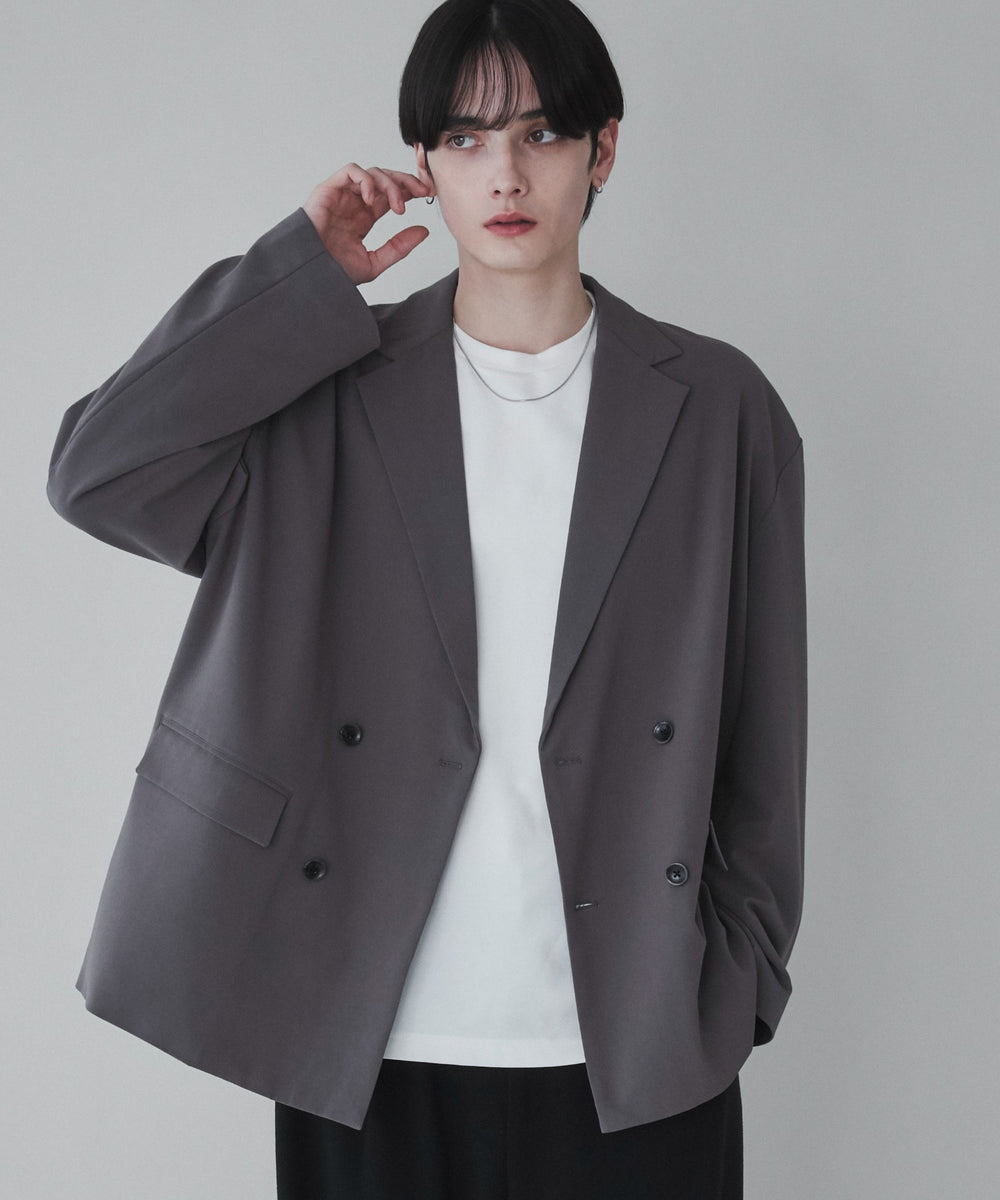 Dグレー モデル：180cm L着用