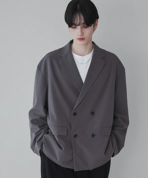 Dグレー モデル：180cm L着用