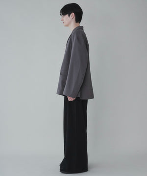 Dグレー モデル：180cm L着用