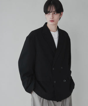 ブラック モデル：180cm L着用