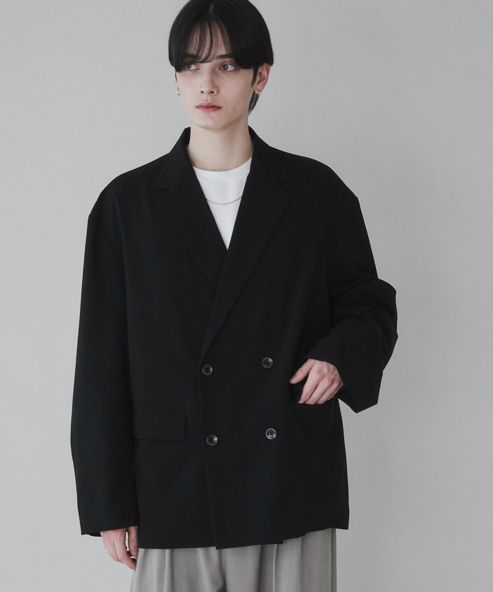 ブラック モデル：180cm L着用