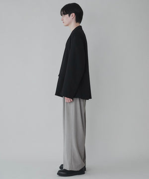 ブラック モデル：180cm L着用