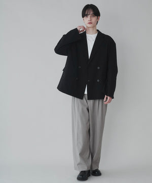 ブラック モデル：180cm L着用