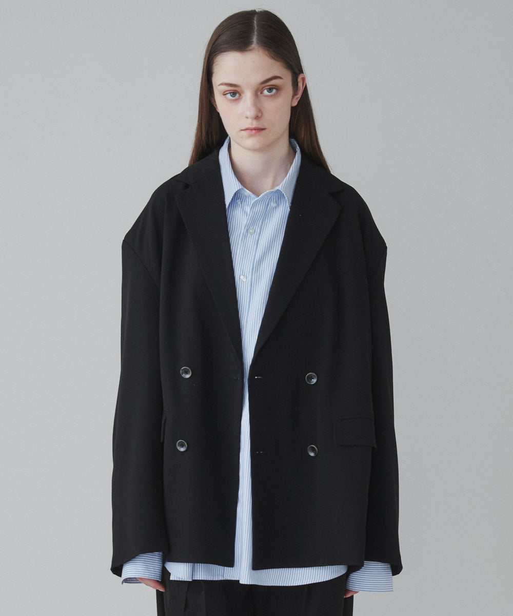 ブラック モデル：173cm L着用